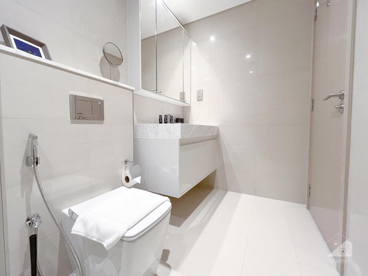 Apartment Incredible At Burj Royale Downtown Dubai